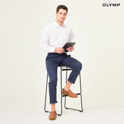 OLYMP เสื้อเชิ้ตผู้ชาย แขนยาว ผ้าเท็กเจอร์ลายก้างปลา สีขาว รุ่น Luxor