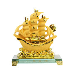 เรือสำเภาทองโบราณ ขนทรัพย์ วัสดุเรซิ่นสีทองพ่นทราย ฐานแก้ว สูง 8 นิ้ว, ฮวงจุ้ย (Feng Shui Products)
